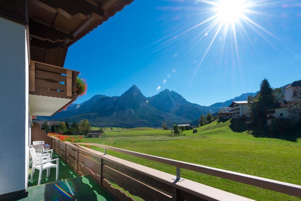 Haus Enzian Lermoos Quarto foto